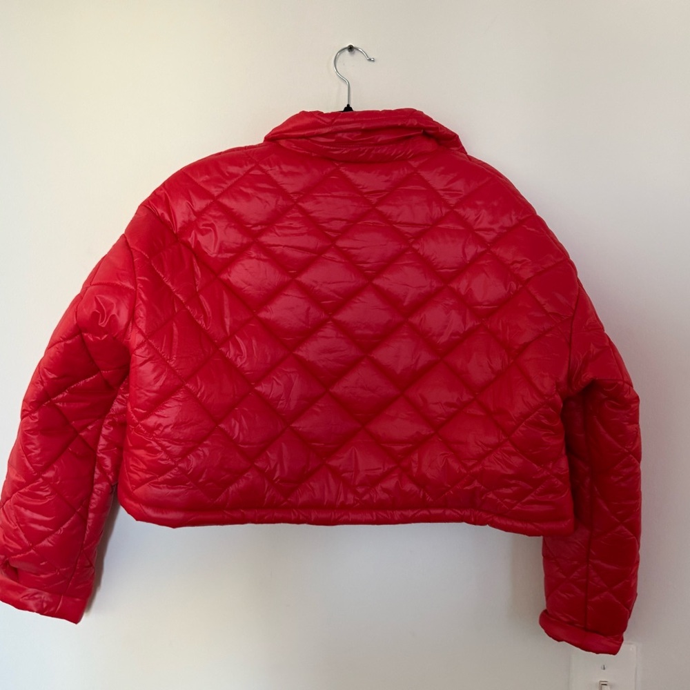 Red Quilted Cropped Jacket - Picture 3 of 6